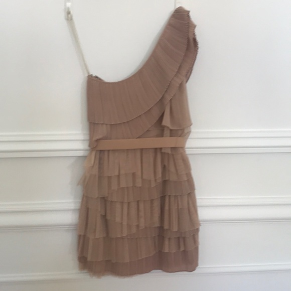 Dress - Picture 5 of 5